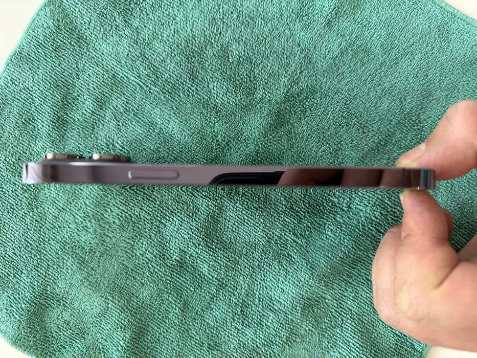 Iphone 14 Pro Max  Deep purple