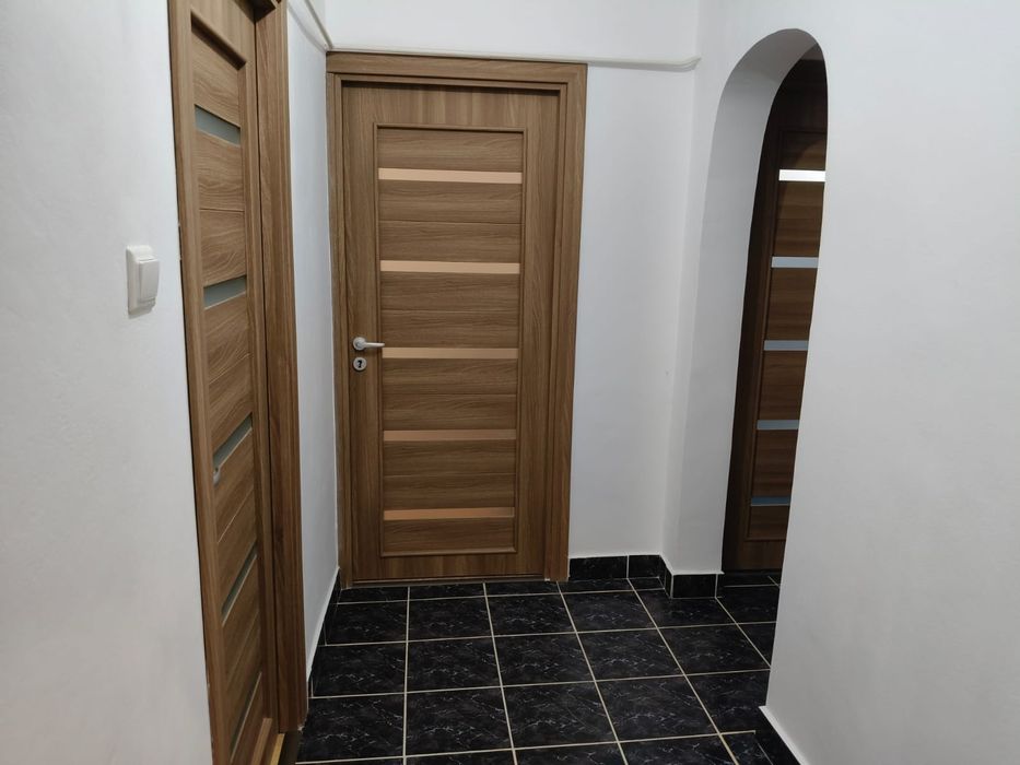 Vând apartament Bulevardul Tudor Vladimirescu
