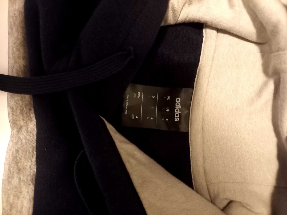 Дамски спортен суичър