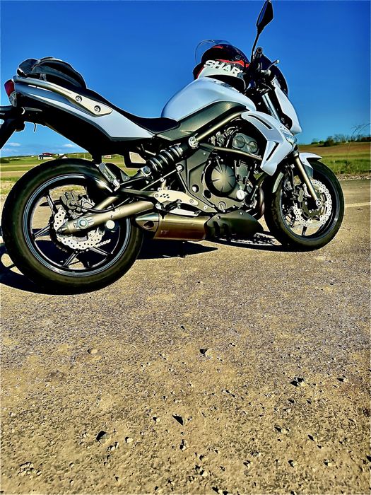 Vand Kawasaki ER6N ..