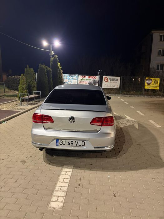 VOLKSWAGEN Passat 0 — imagine 10