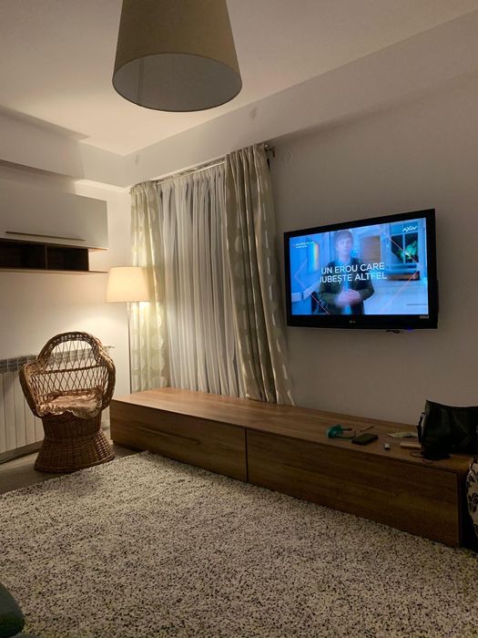 Direct proprietar - închiriez apartament 2 camere bloc nou