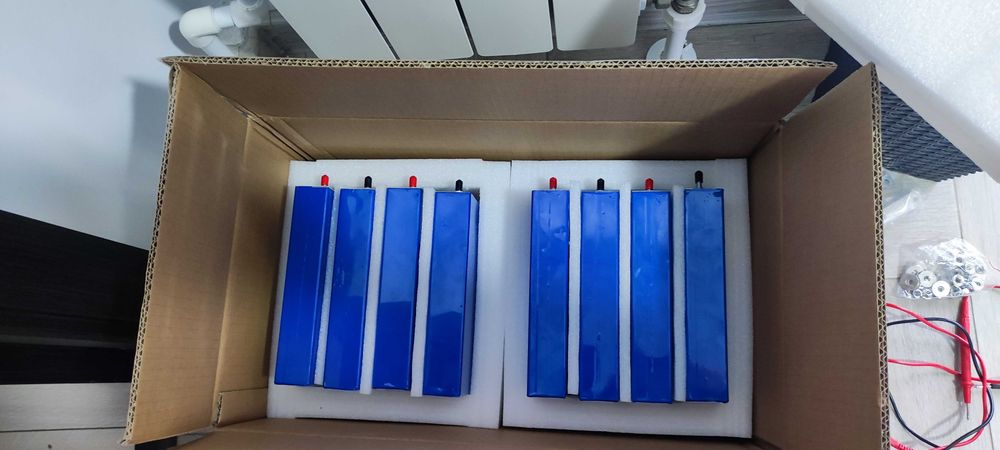 8 Celule Lifepo4 105Ah Grad A 6000 cicluri Versiune noua de baterii bineinteles, cu garantie producator!