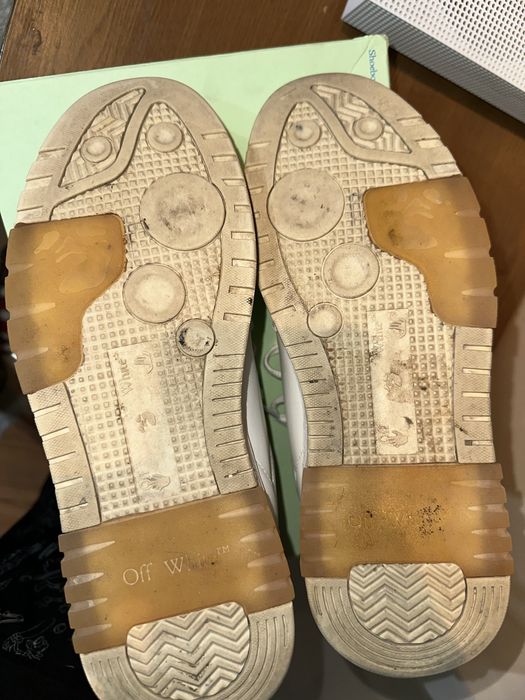 Off White Out off Office