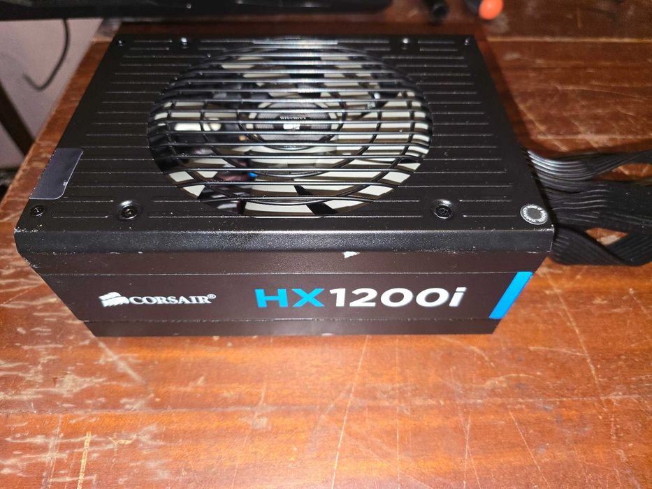 [Rezervat] - Sursa modulara 1200w Corsair HX1200i, 80+ Platinum