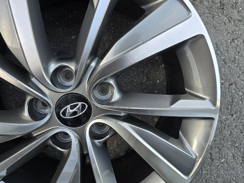 18цола Hyundai 5x114.3 Хюндай 4бр Оригинални