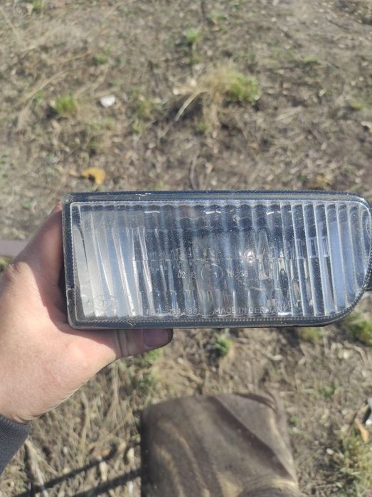 Противотуманная фара на ауди с4 оригинал