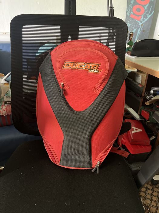 Rucsac Ducati si Tankbag magnetic
