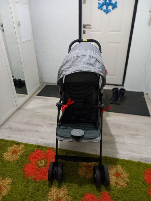 Продам коляску для  двойни