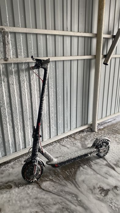 Продам м365про срочно