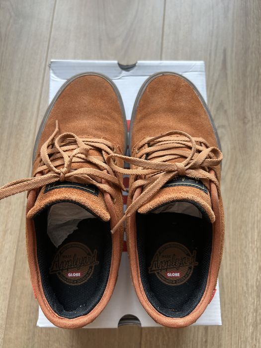 Велурени кецове Globe, 37 номер