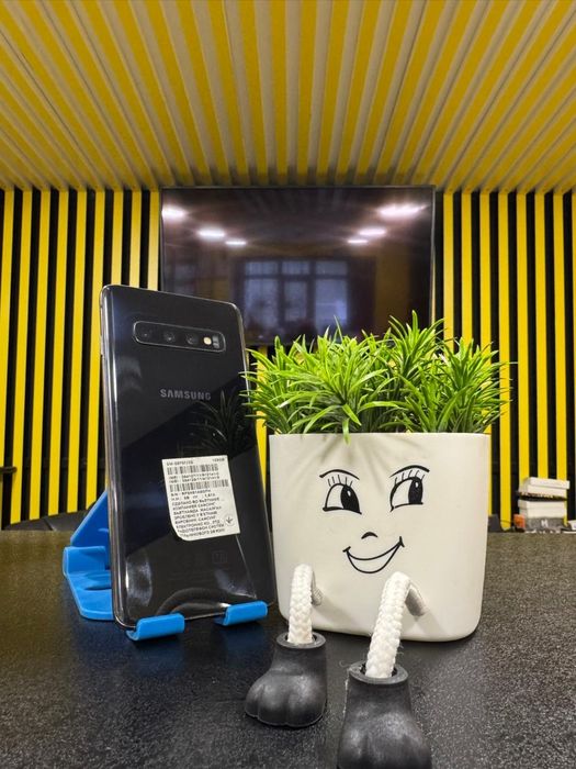 Samsung S10, 128GB, 12 Android