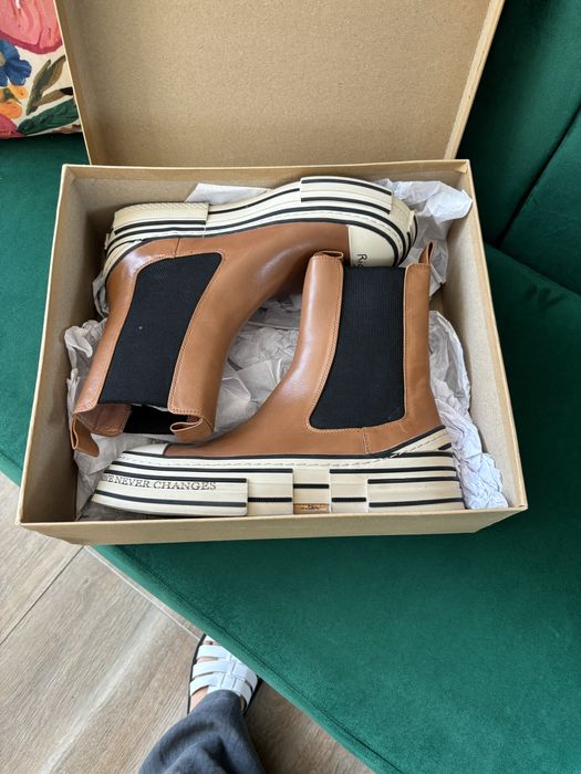 Боти естествена кожа