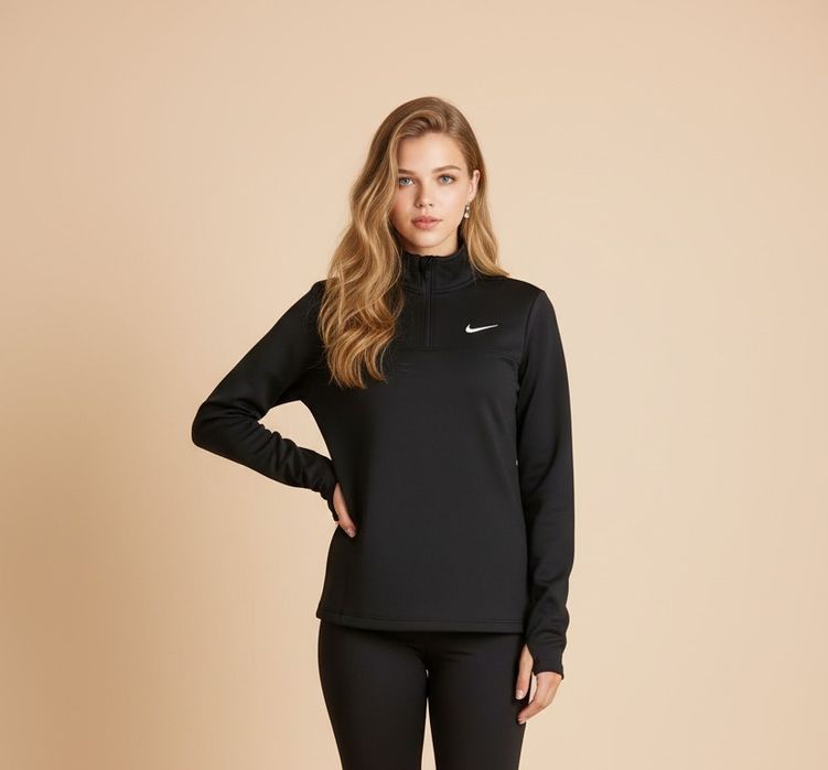 Дамска спортна горница