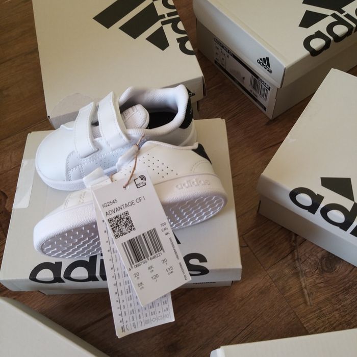 Adidas din piele
