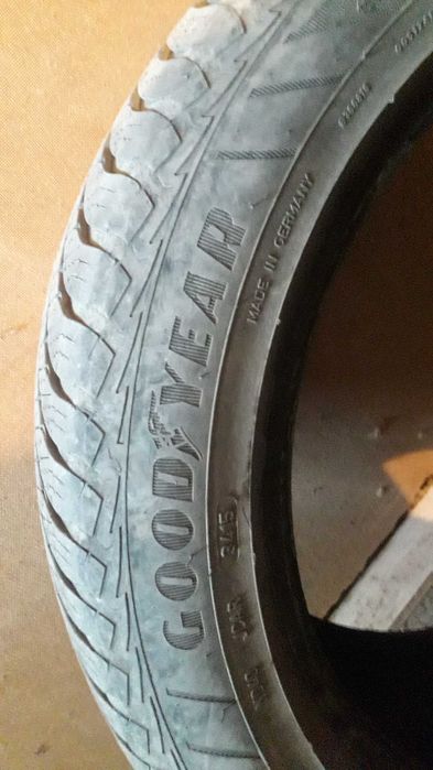 Гуми GOODYEAR VECTOR 4seasons  2бр 225/50/R17