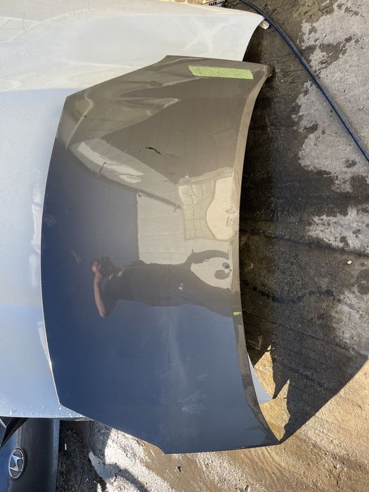 Капак Peugeot Partner 2022г