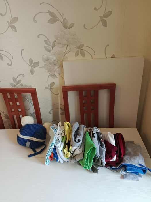 Продам детские вещи