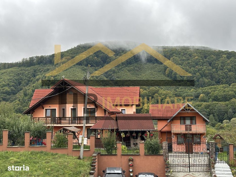 Vila cu 8 camere de vanzare, teren 1580mp, Zona Praid