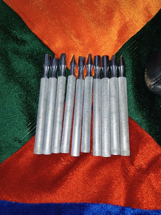 Продам набо для чеканки. СРОЧНО