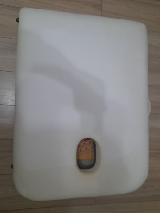 Masa de masaj în stare buna de functionare