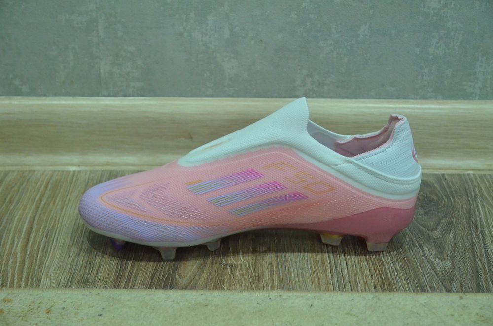 Футбольные бутсы F50