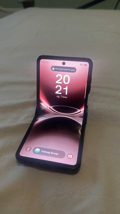Нов!Samsung Galaxy Z Flip7