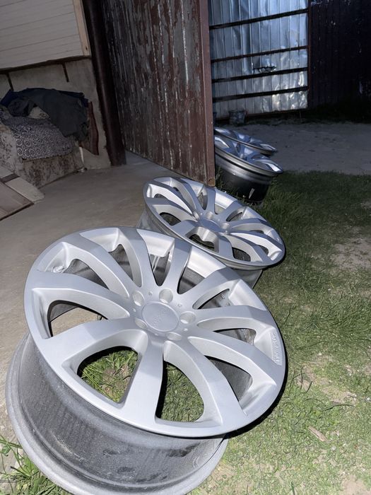 De vanzare Tomason tn4 r18 5x112