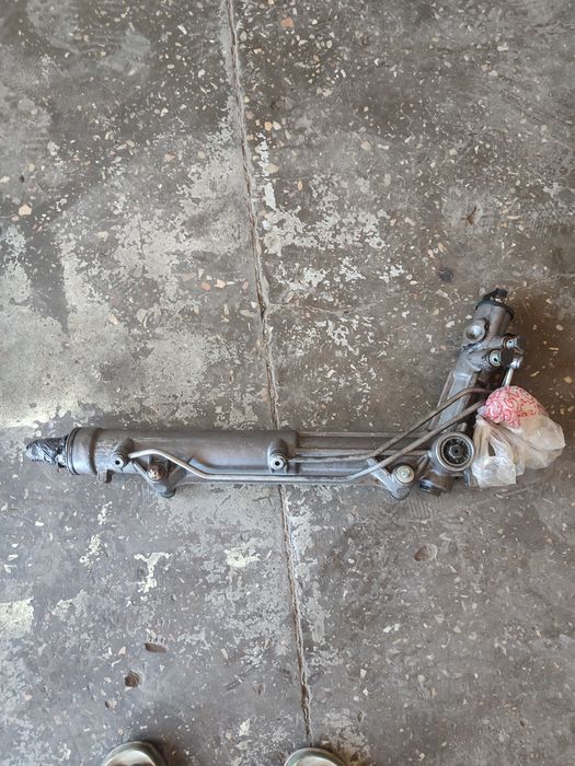 Продам рулевую рейка на X5 BMW