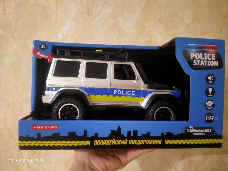 Продам игрушки машинки