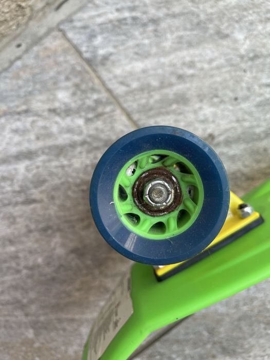 Vand Skateboard copii stare foarte buna
