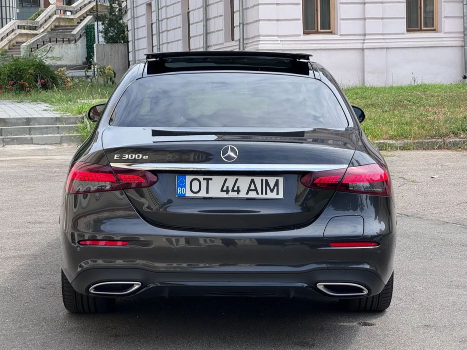 Mercedes-Benz E Mercedes E300e 2.0 hybrid 320 cp 2022