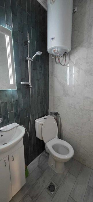 Едностаен Апартамент, Кючук Париж