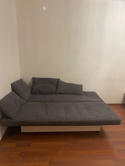 Продам диван раздвигается