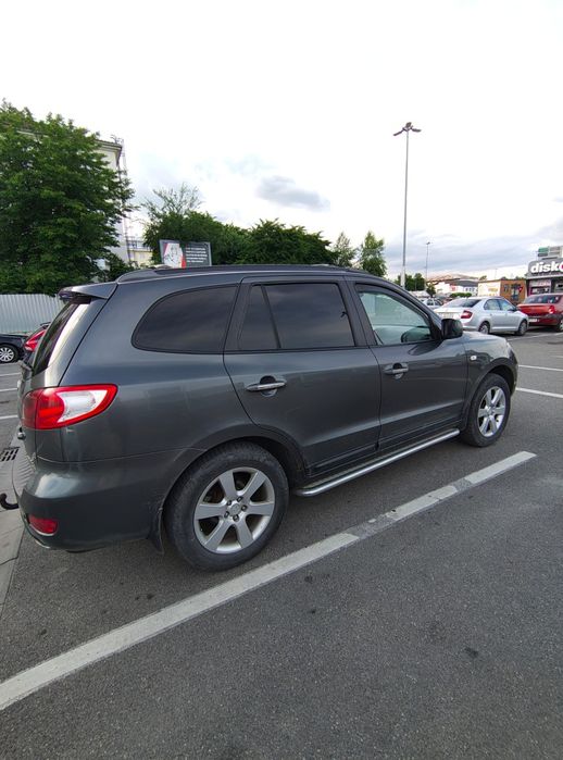 Vând Hyundai Santa Fe 2.2 CRDi 4×4