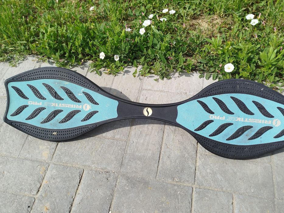 Placa Skateboard (cu 2 Roti) din Germania