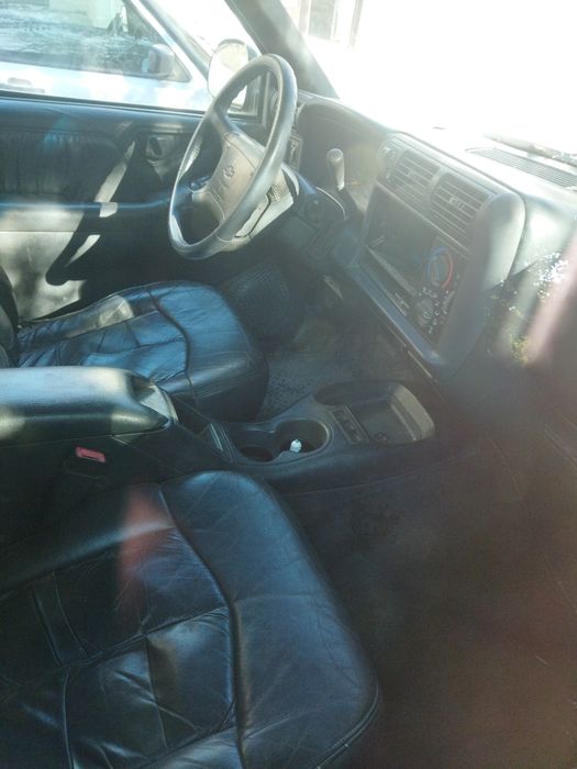 Продам шевролет блейзер американец чистый