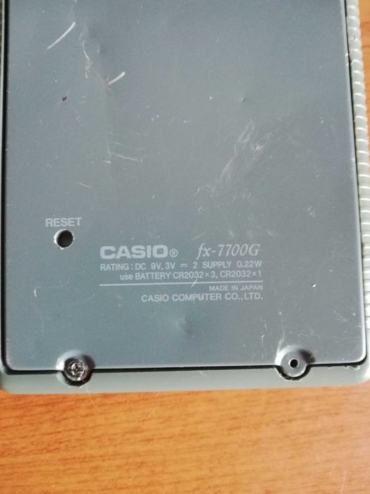 Casio FX-7700G графичен калкулатор