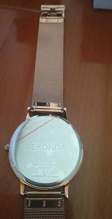 Дамски ръчен часовник Sekonda