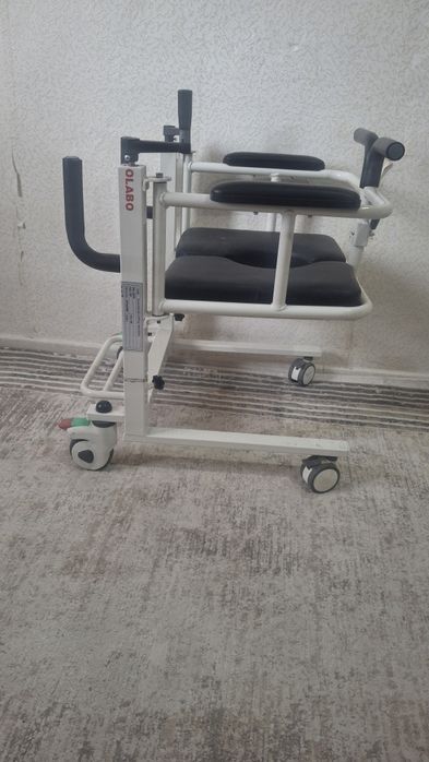 Санитарный  стул