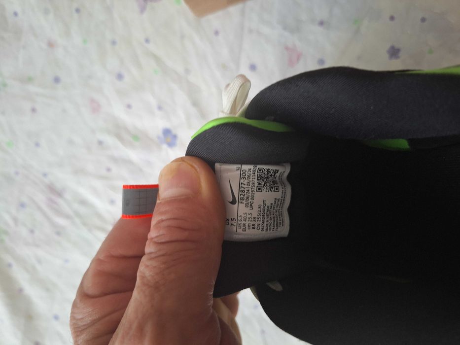 Маратонки мъжки Nike CUEST