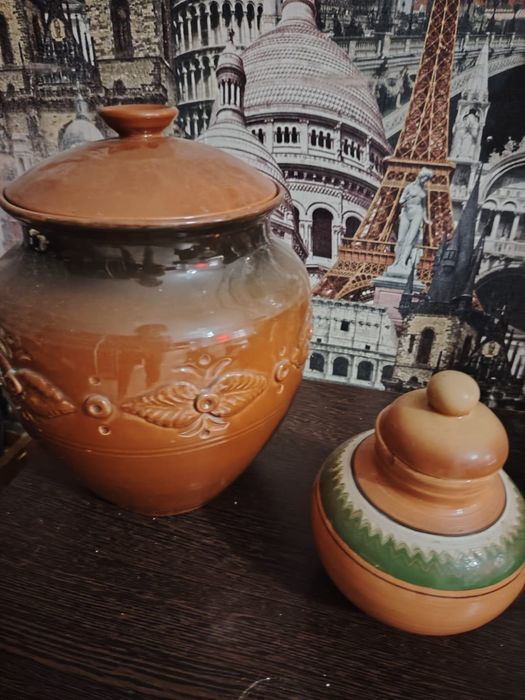 Продам глинянную посуду.