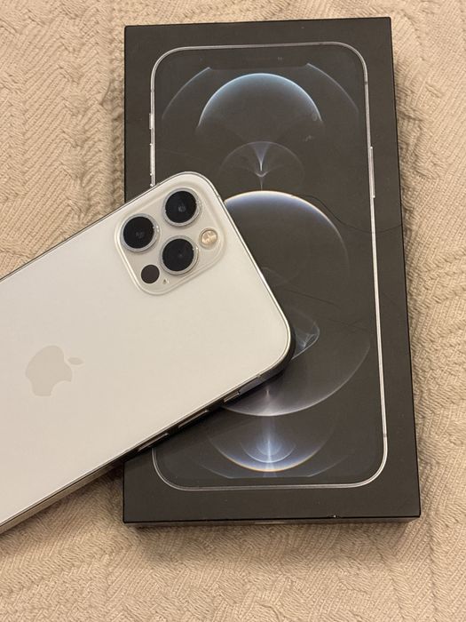 Продается Iphone 12 pro