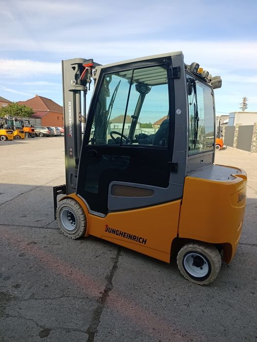 Motostivuitor Electric JUNGHEINRICH EFG S30
