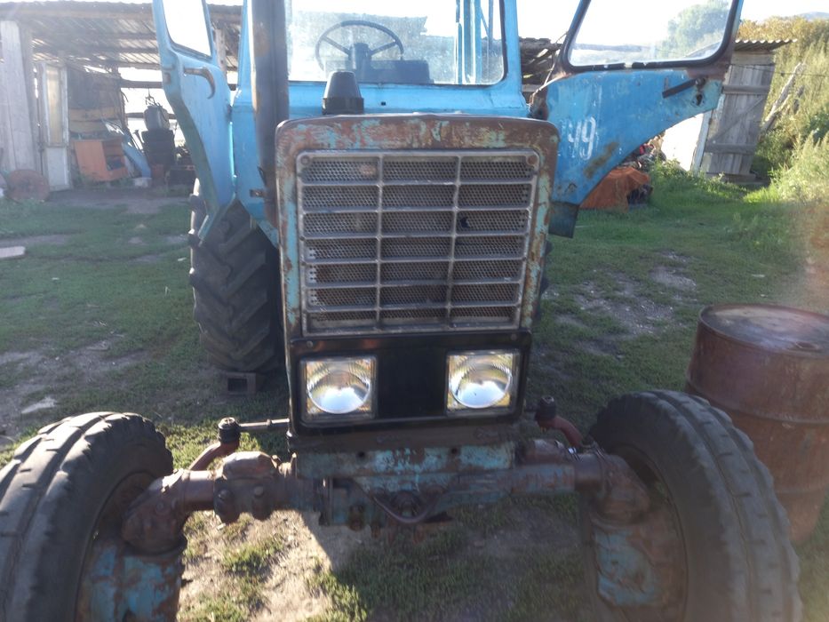 Срочно продам трактор с куном