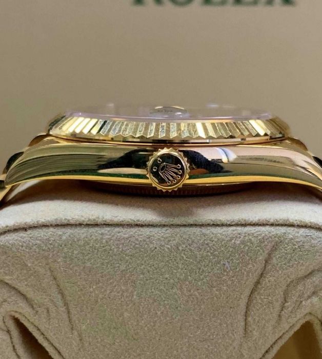 Мъжки часовник Rolex gold
