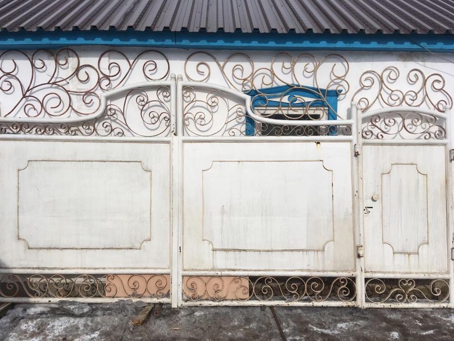 Продам Ворота 220тыс, железо крепкое