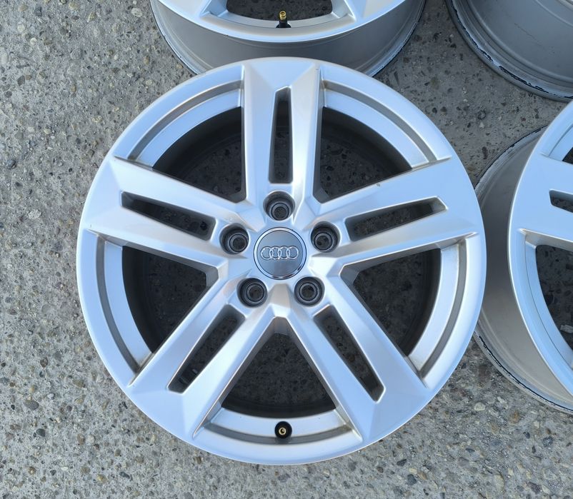 17 цола джанти за Audi A4 B7 B8 A3 A6 Q3 Passat Octavia