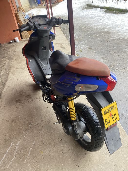 Aprilia sr factory spiderman 2