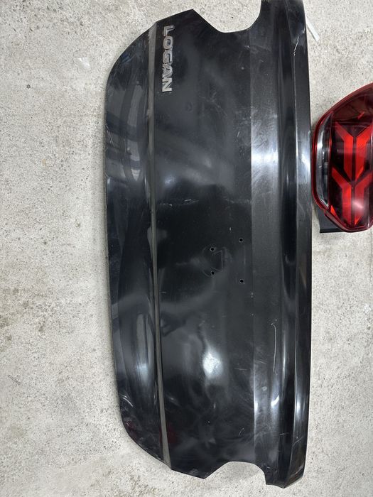 Hayon dacia logan 3.